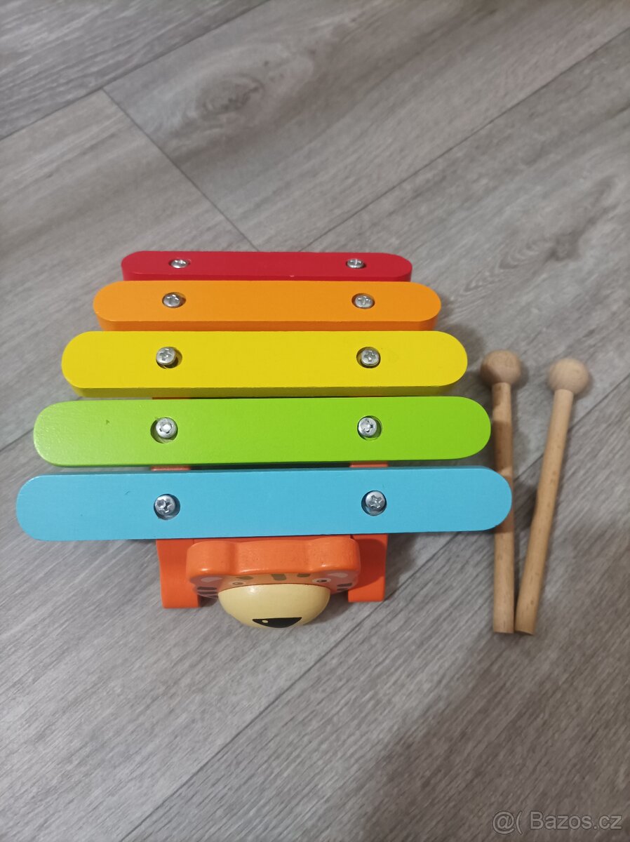 Dřevěný xylofon tygr