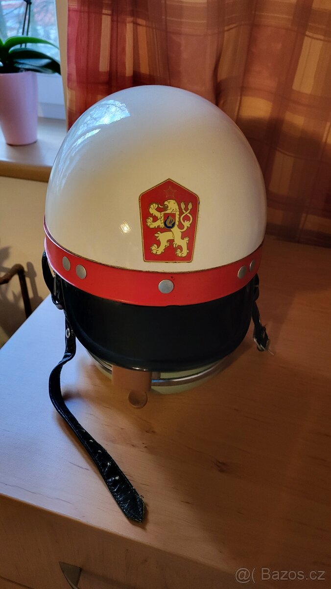 MOTO HELMA VB