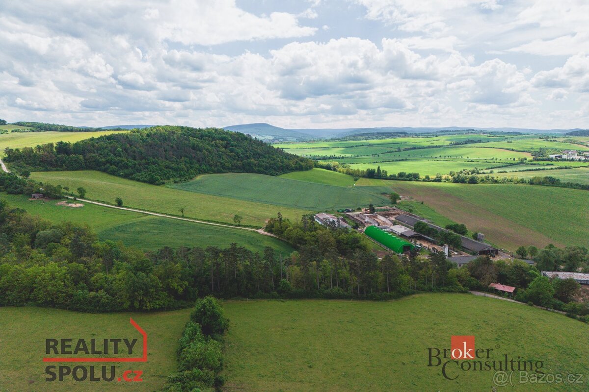 Prodej, pozemky/zahrada, 357 m2, Chodouň, Beroun [ID 71649]