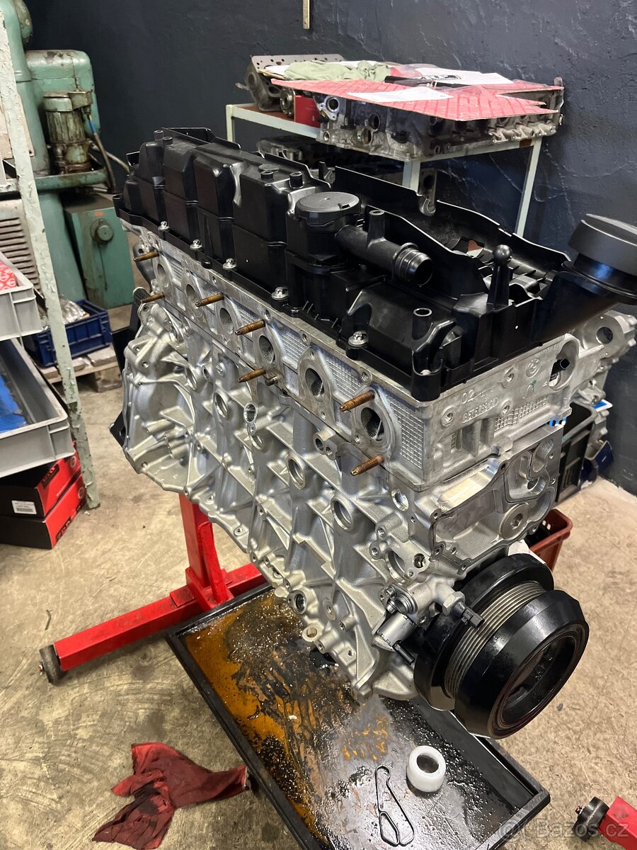 B57D30C Nový motor