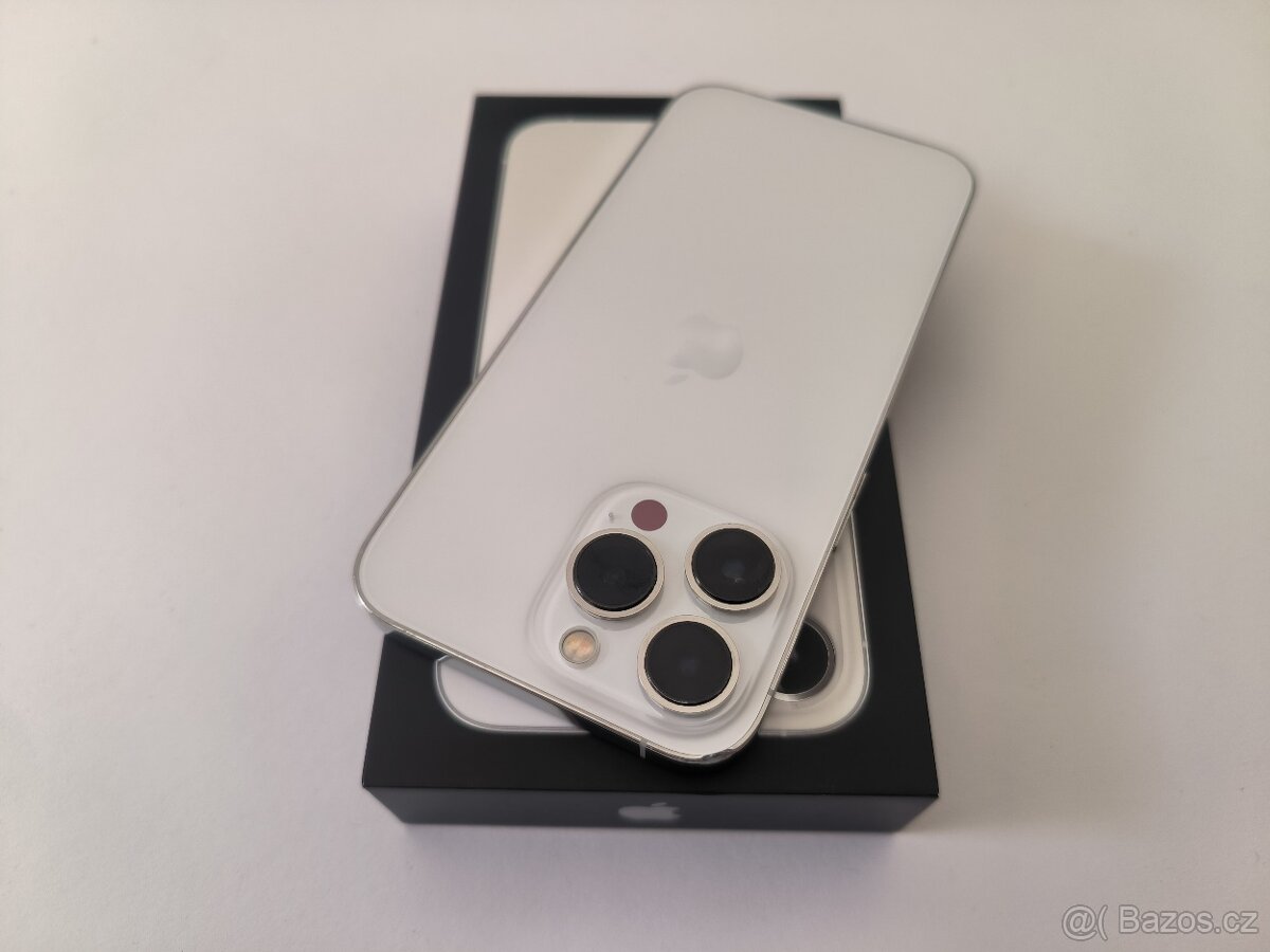apple iphone 13 PRO 256gb Silver / Batéria 100%