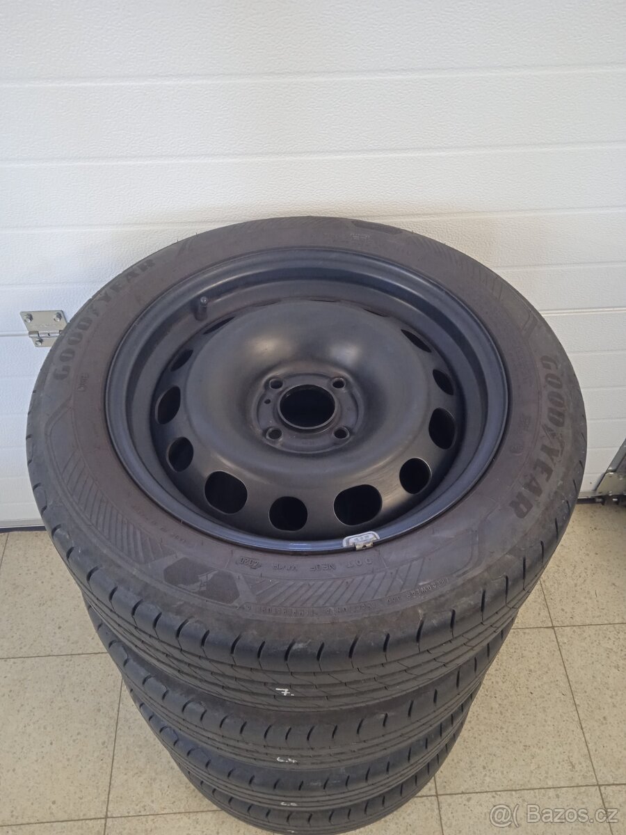Letní kola Peugeot 308, Citroen C4