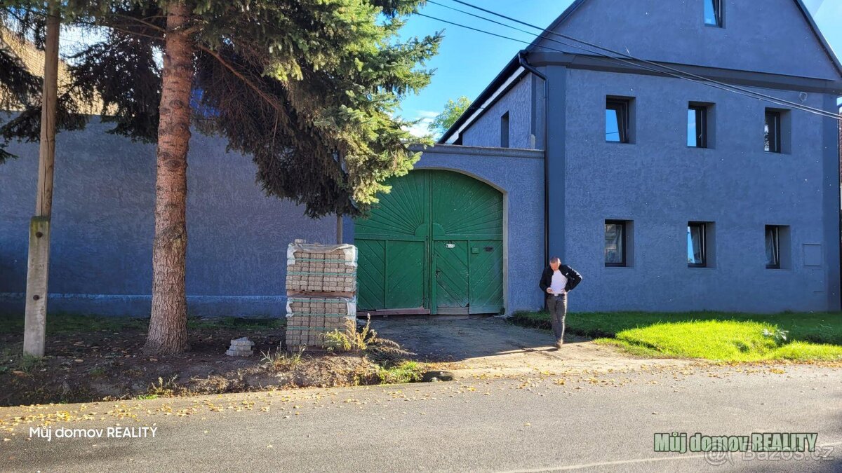 Prodej ubytovacího zařízení, Nabídka 2 atypických domů, Vrut