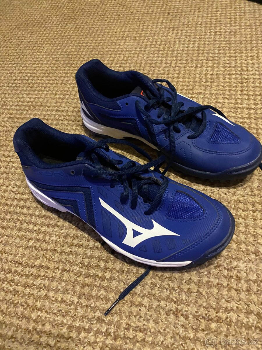 Sportovní halové boty Mizuno vel 38, 5