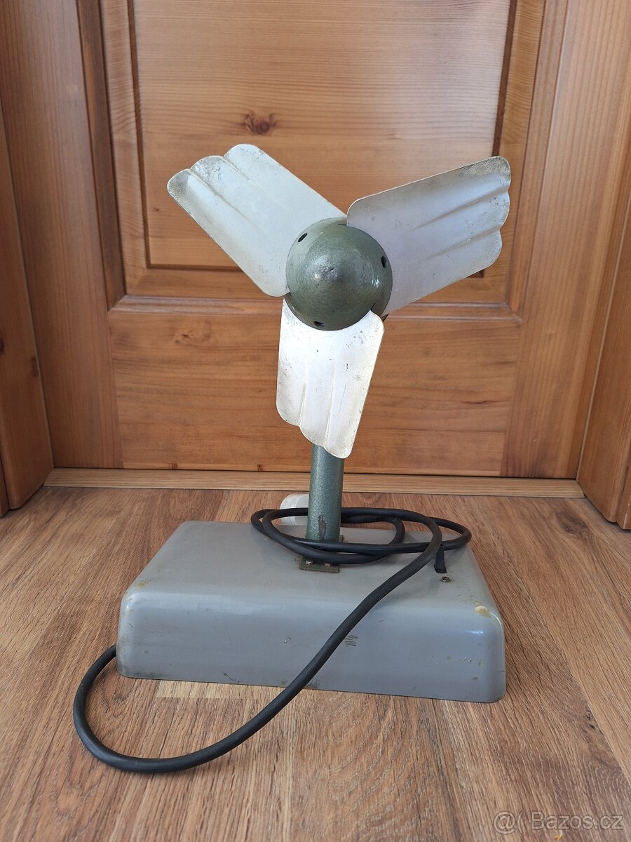 Retro stolní ventilátor Tatrasmalt 50-léta