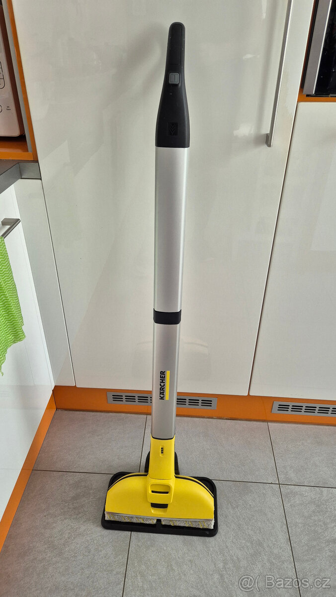 Prodám podlahový mycí stroj KÄRCHER FC 3 Cordless