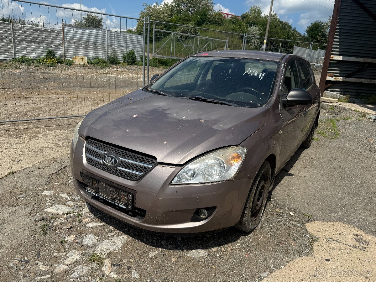 Náhradní díly - Kia Ceed 1.4i 80kW r.v. 2009