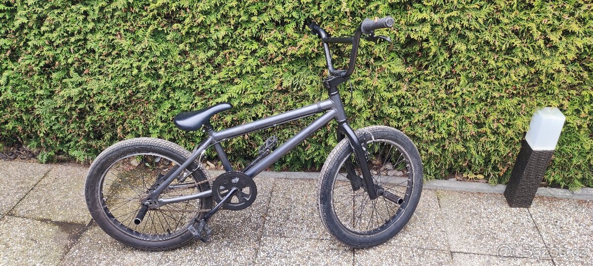 Kolo BMX BTWIN WIPE 100 s PEGY