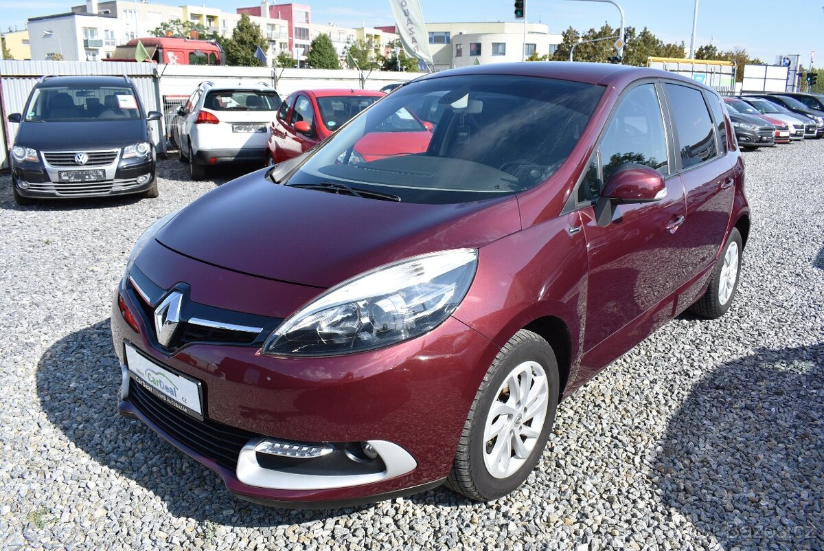 RENAULT SCENIC 1,2 TCE, PARIS, VÝHŘEV, KAMERA, 1. MAJITEL