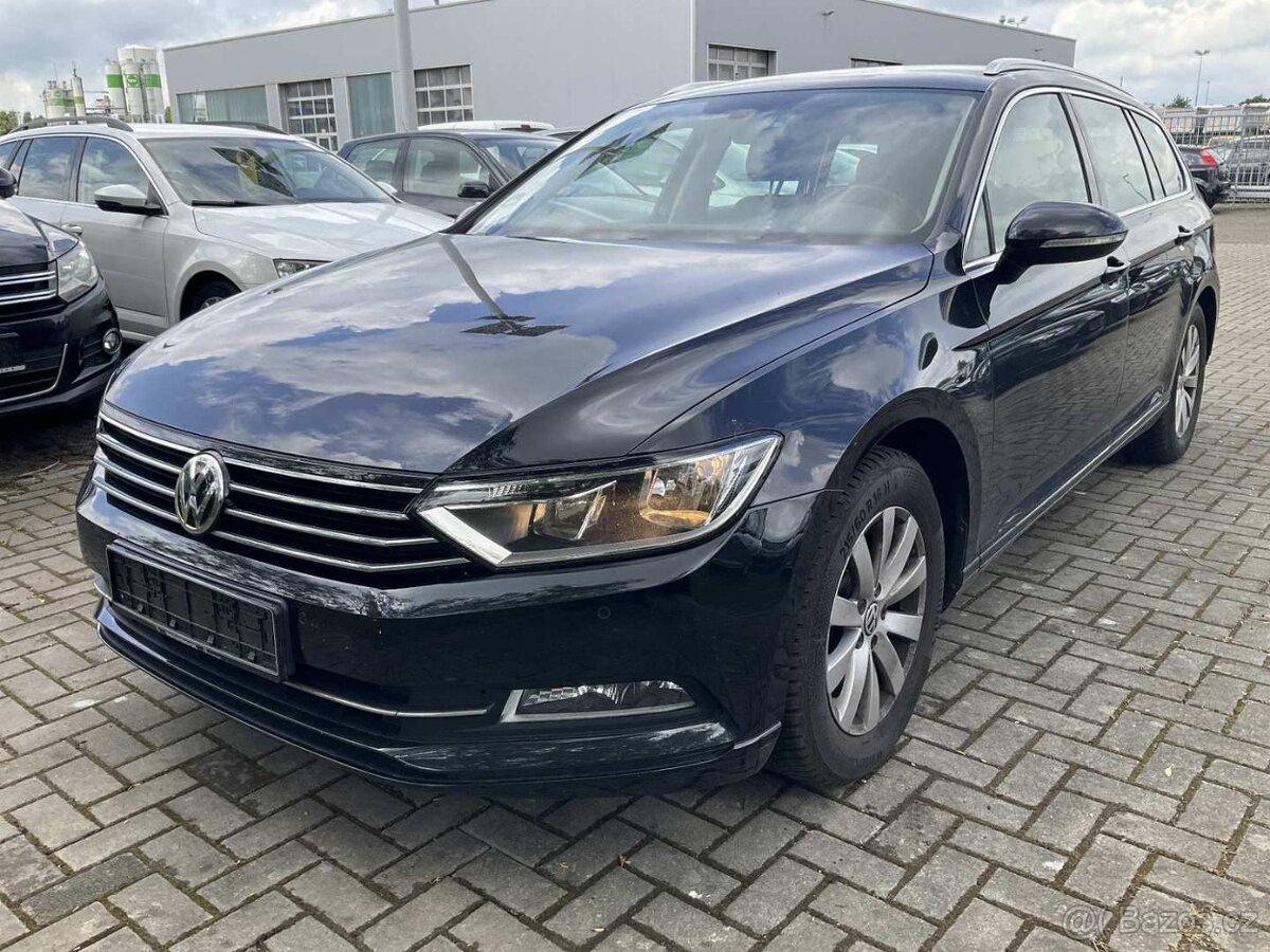 VW PASSAT VARIANT B8 2.0TDI 110KW COMFORTL. NAVI ACC ROZVODY