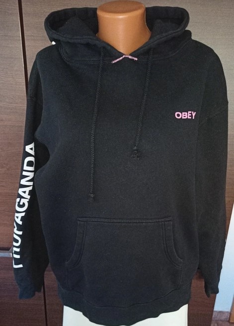 Mikina Obey
