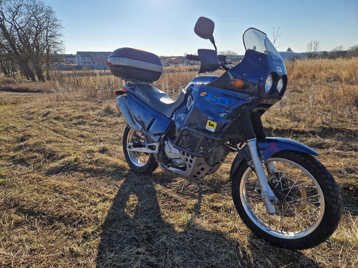 Cagiva Elefant 750.