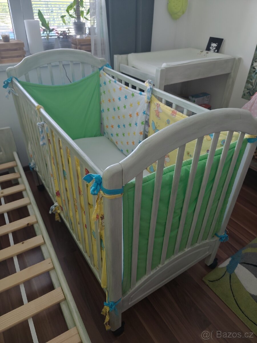 Dětská postýlka masiv (120x60), včetně matrace a mantinelu