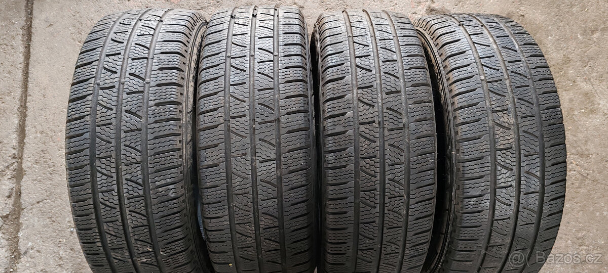 Zimní pneumatiky Pirelli 225/55R17 C 8,00mm DOT 2022