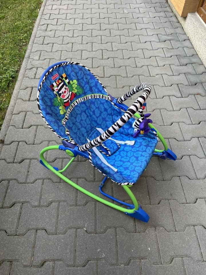 Houpatko pro děti / panenky