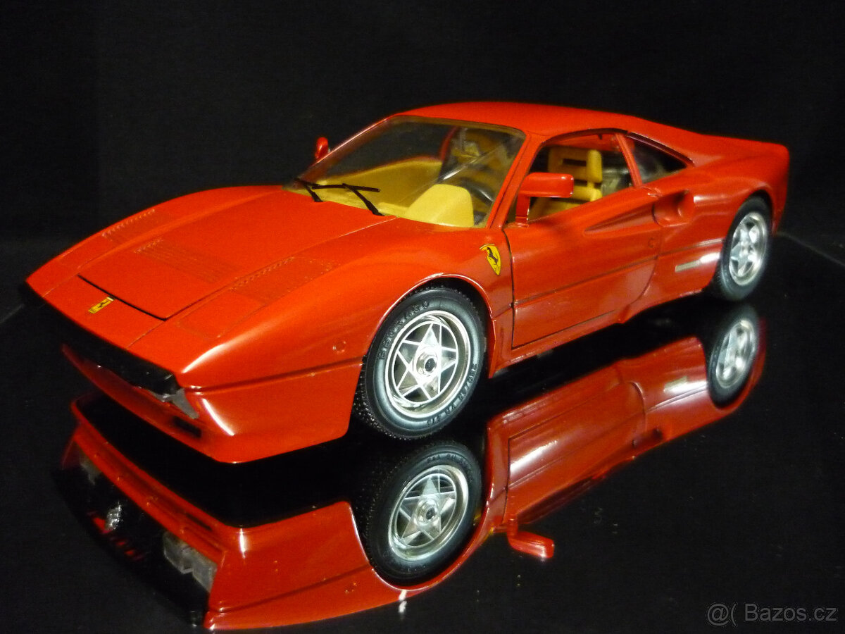 Ferrari GTO 1984 Bburago 1/18