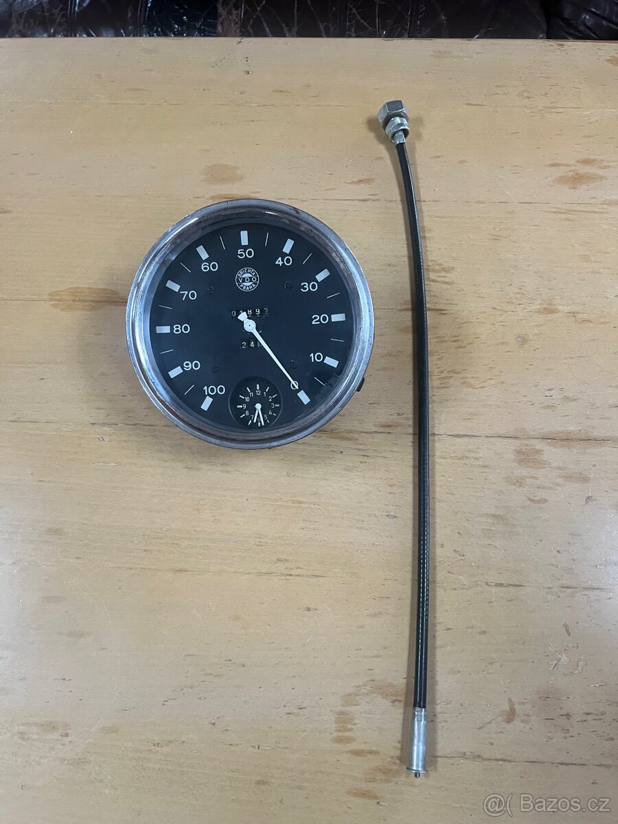 Tachometr s hodinkam Tatra 57/75