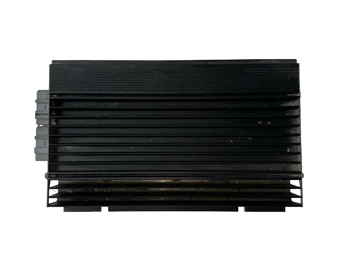 Zesilovač pro sound system VW Passat B6 r.v. 2007