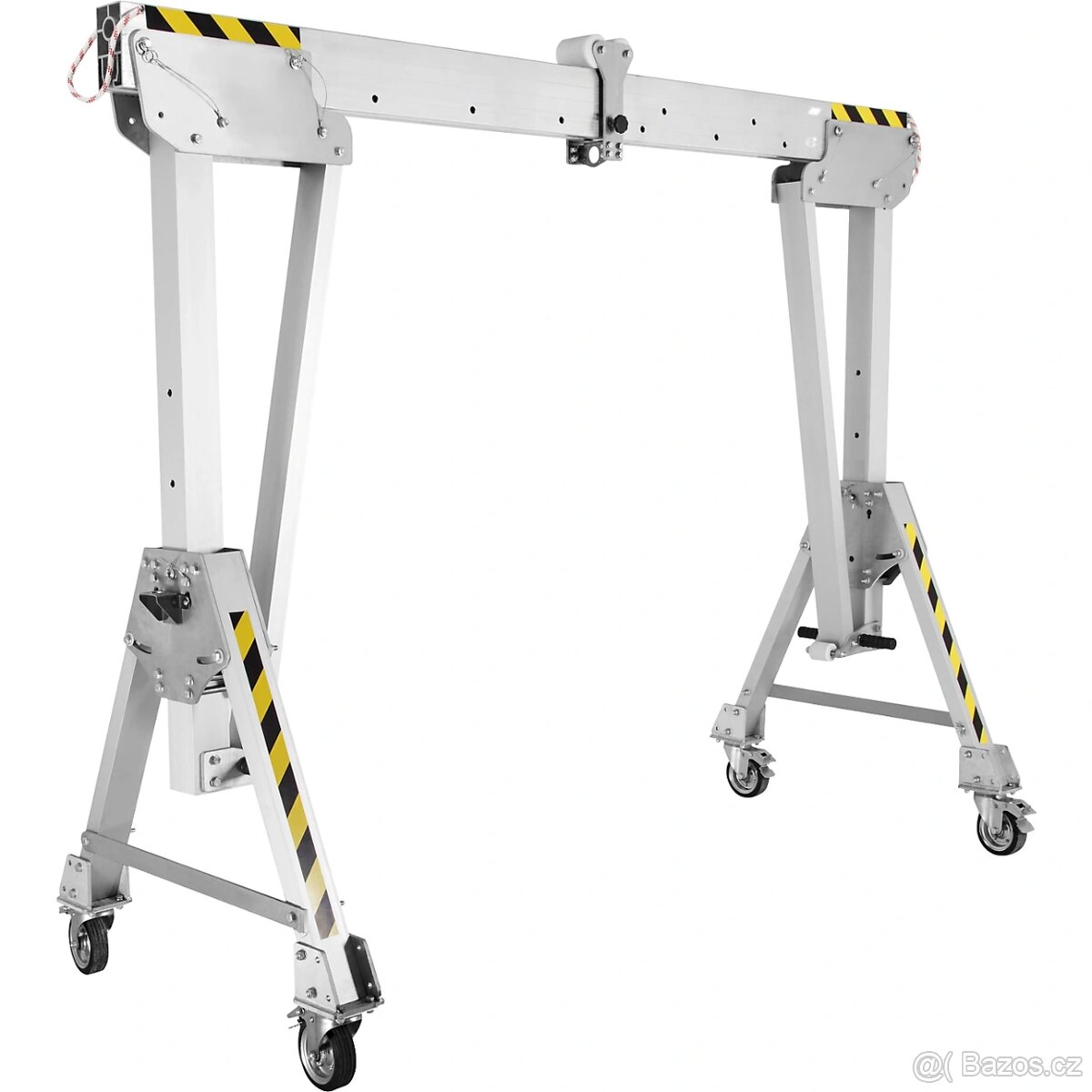 Mobilní portálový jeřáb 1,5t