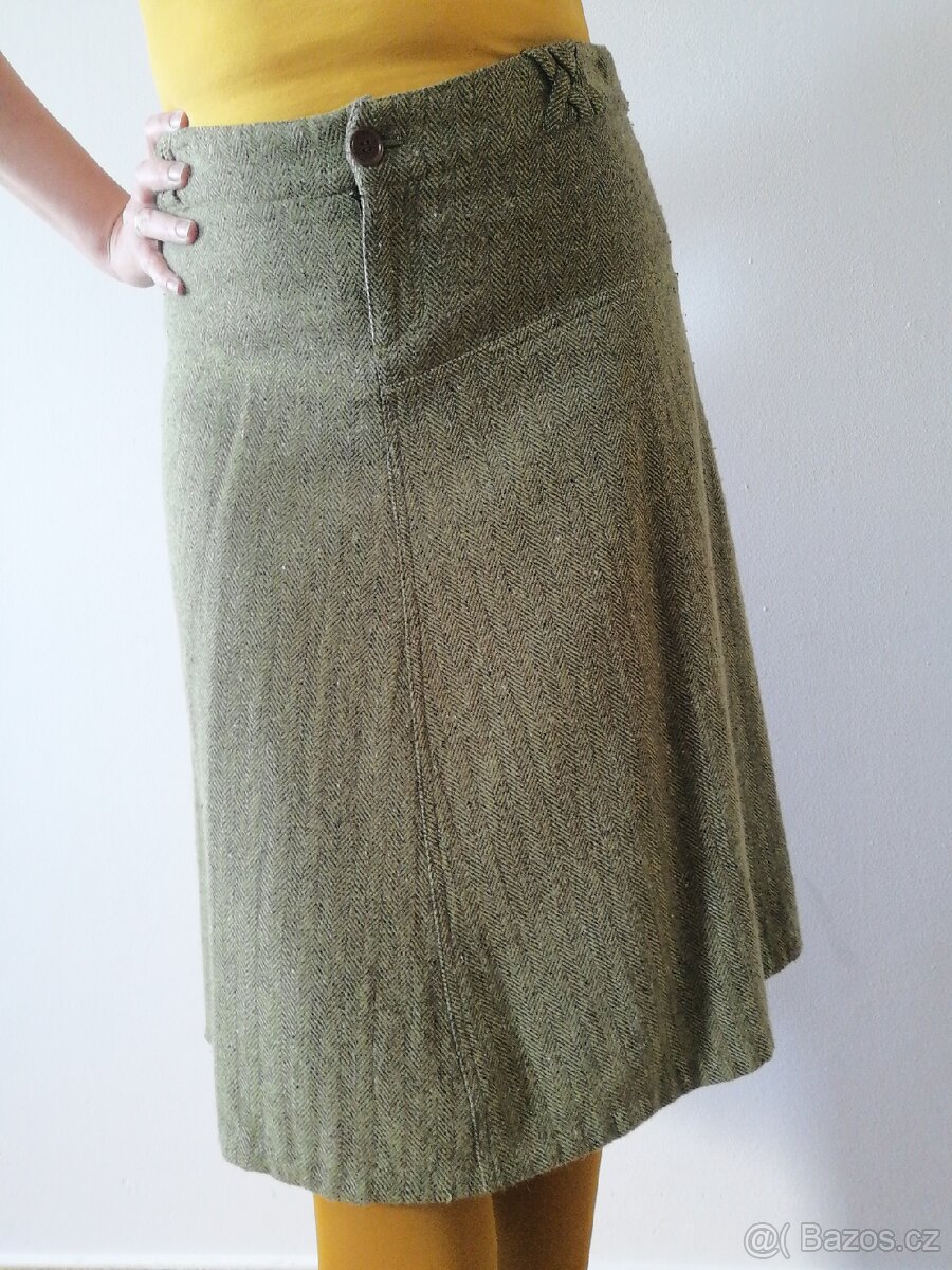 Nová zelená vlněná sukně H&M, v. 40