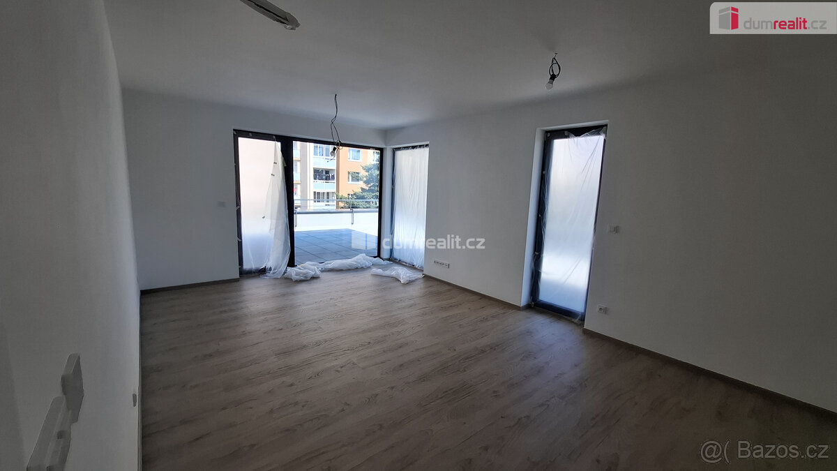 Pronájem exkluzivního bytu 2kk, 61m2 a lodžie 4,7m2 Plzeň-Pl