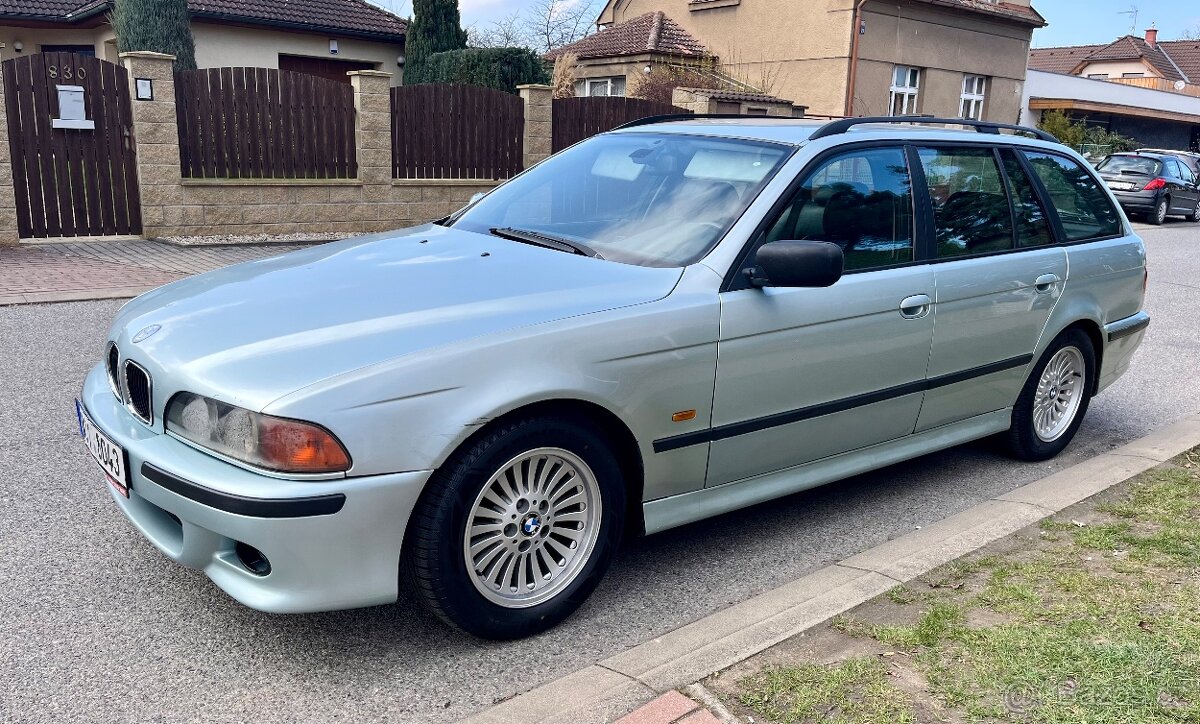 Bmw 5 e39 2.8i 528i 142kw glacier-grün ( pouze díly )