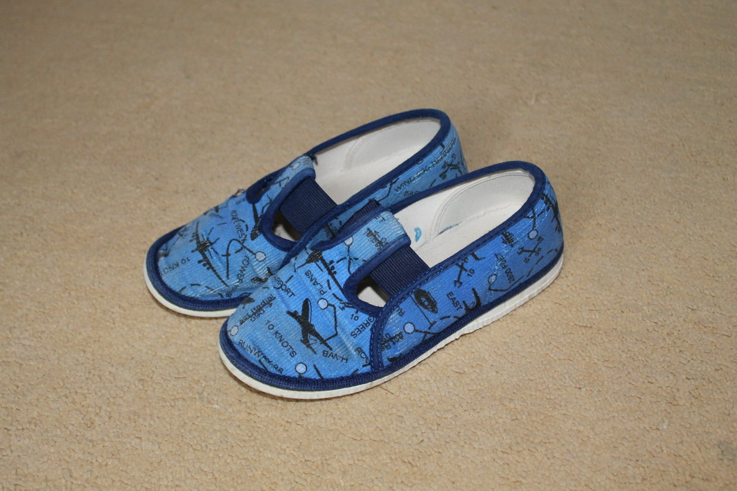 Dětské bačkůrky - vel.19