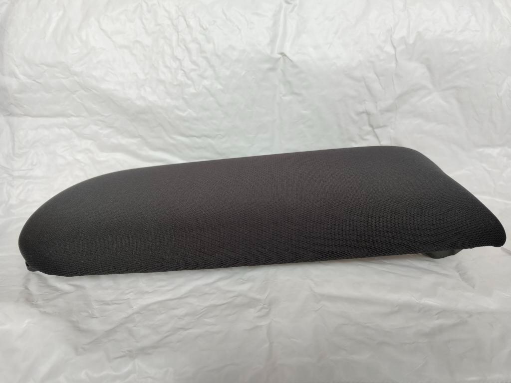 Loketní opěrka Škoda Octavia 1. 3B0867173. Nové zboží. Oso