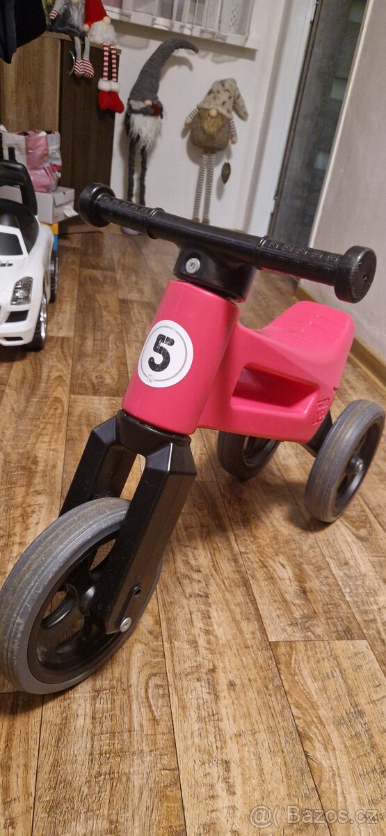 Dětské odrážedlo