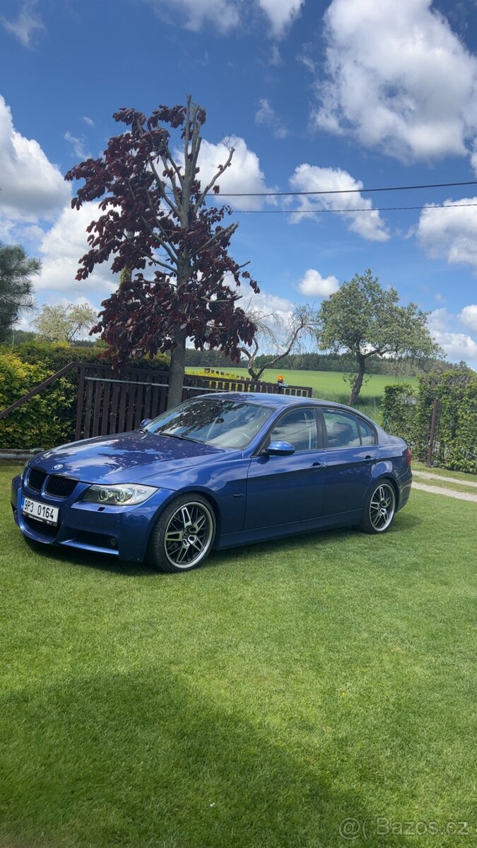 BMW E90 318d doplňky od ac schnitzer