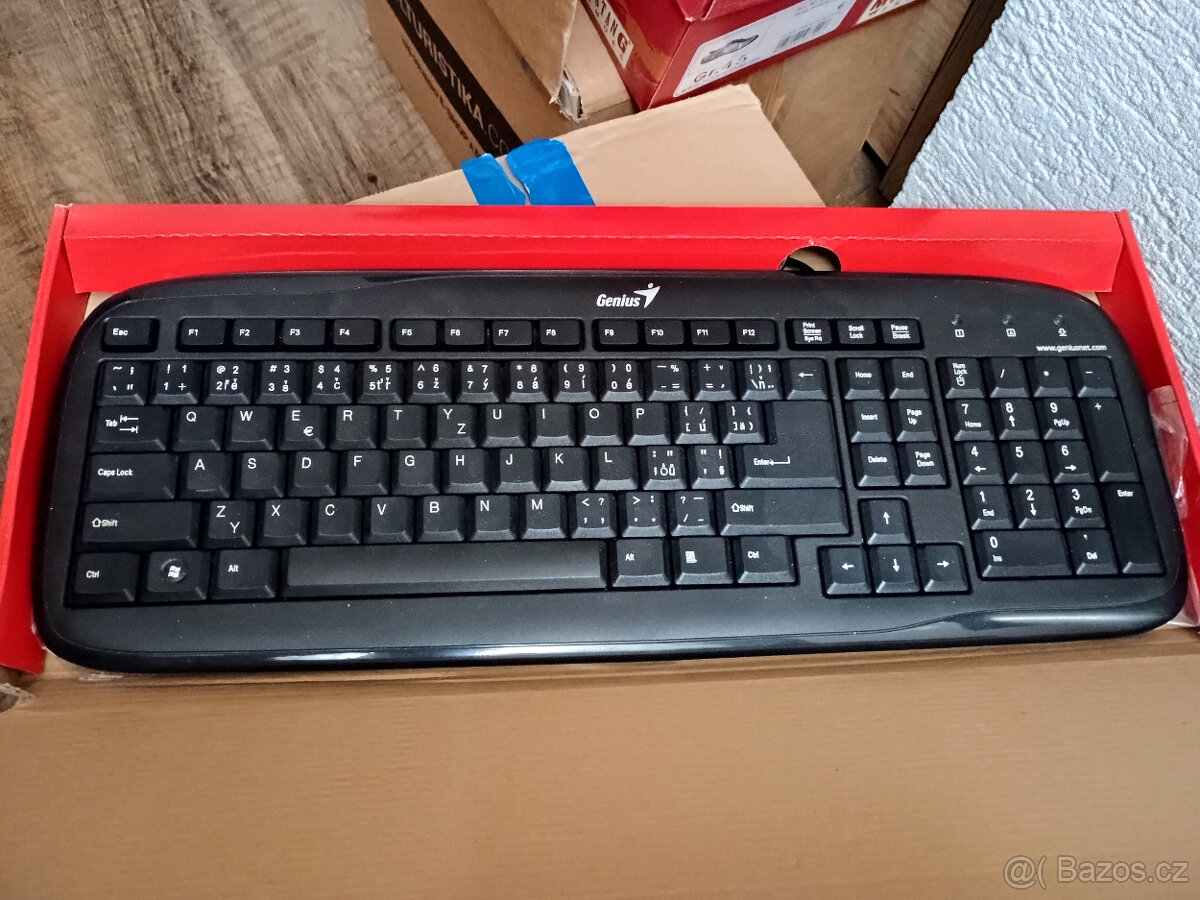 Klávesnice Génius slimstar 110