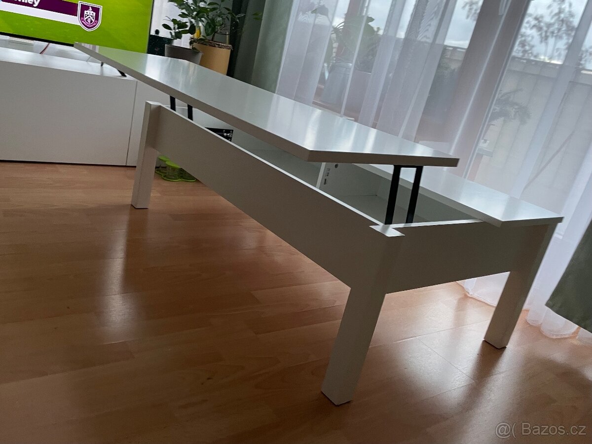 Konferenční stolek Ikea