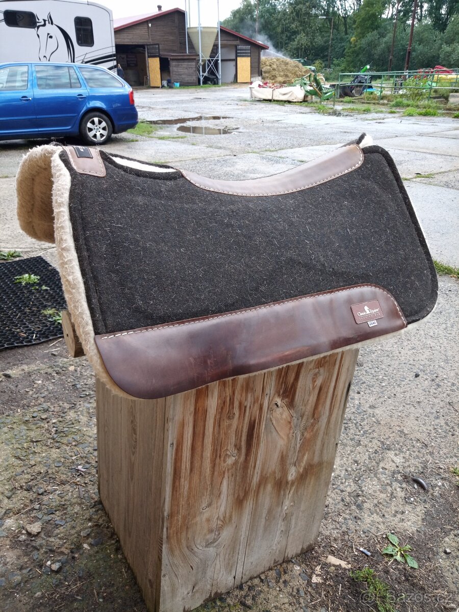 Podsedlová deka westernová