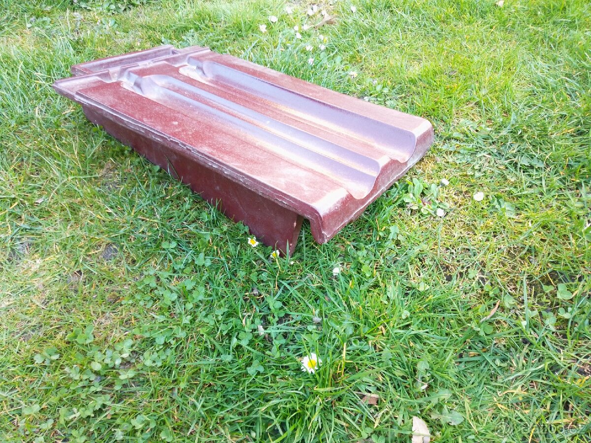 Střešní taška poptávka