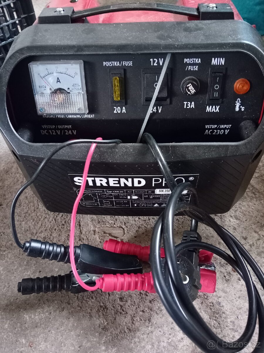 Nabíječka autobaterie