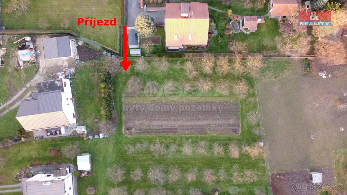 Prodej pozemku k bydlení, 887 m², Kunín