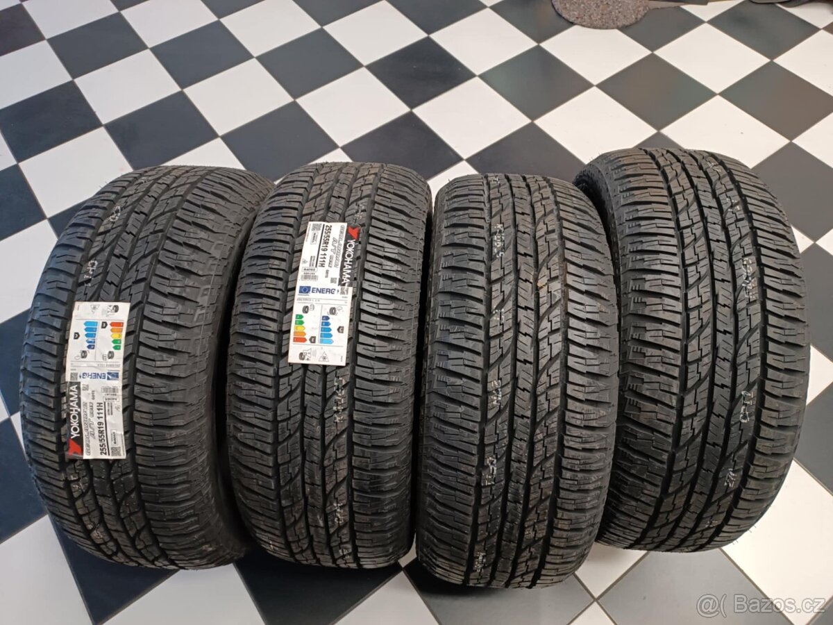 Yokohama 255/55 R19