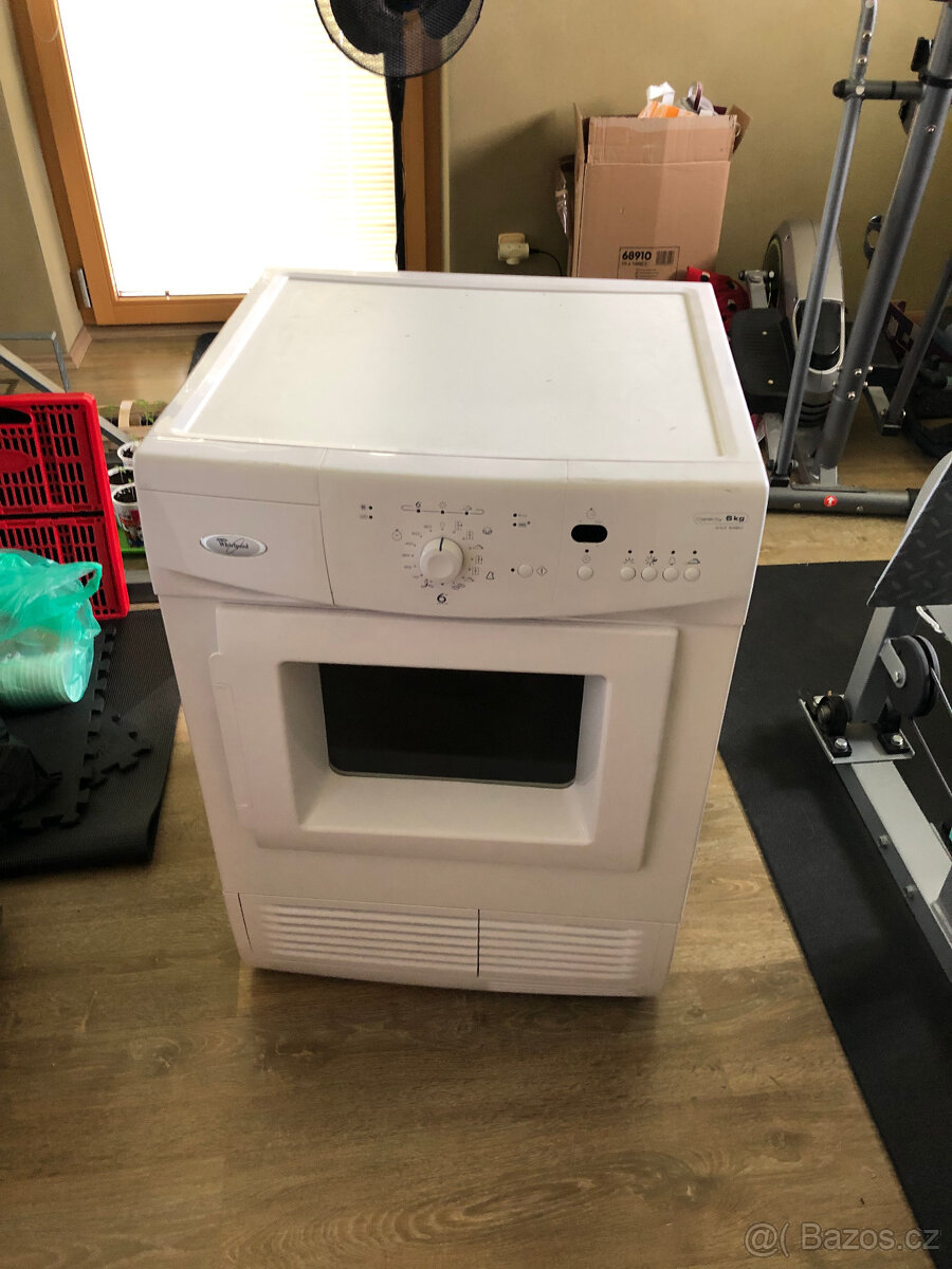 Prodám zánovní sušičku WHIRLPOOL AWZ6460