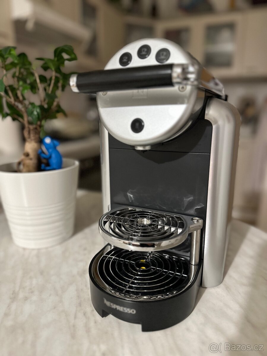 Nespresso Zenius Professional