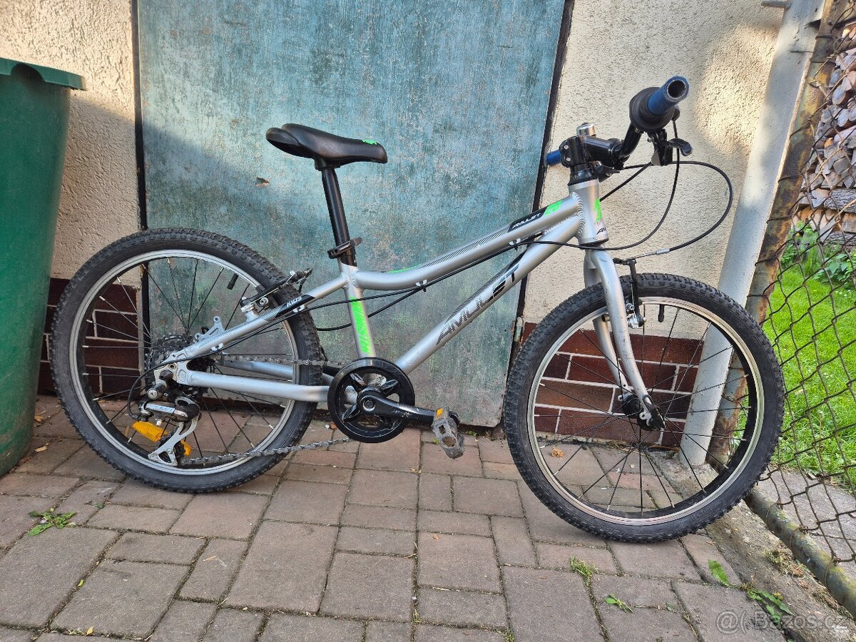 Amulet Youngster 20” lehké