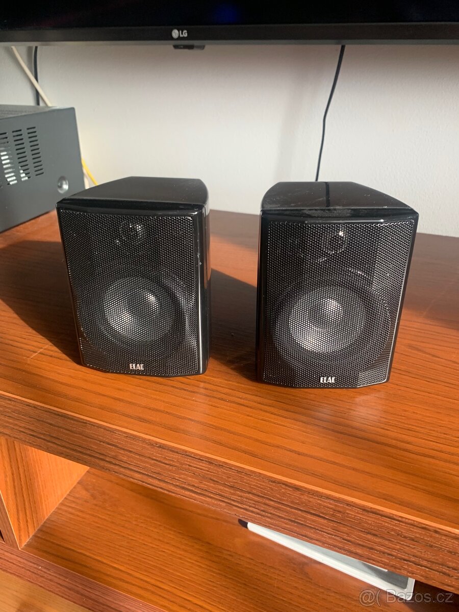 Elac Scarlet