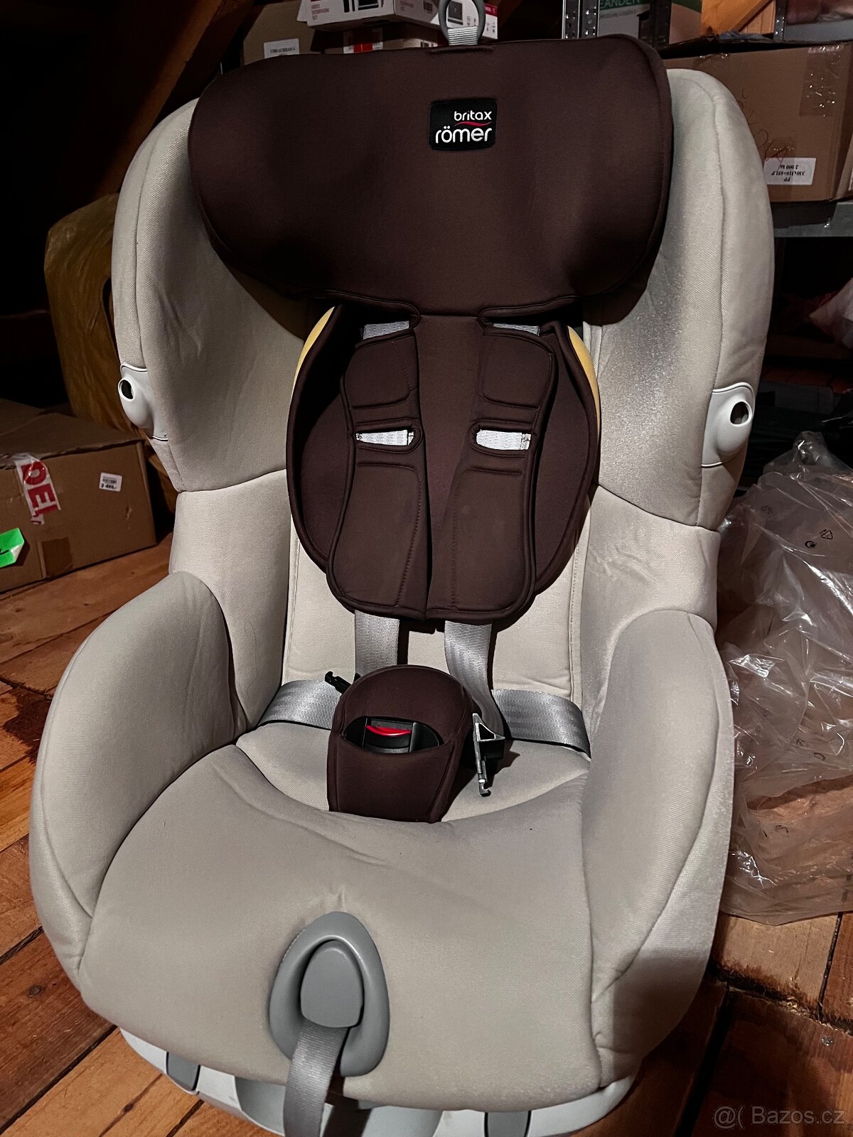 Britax Römer Trifix 9-18kg