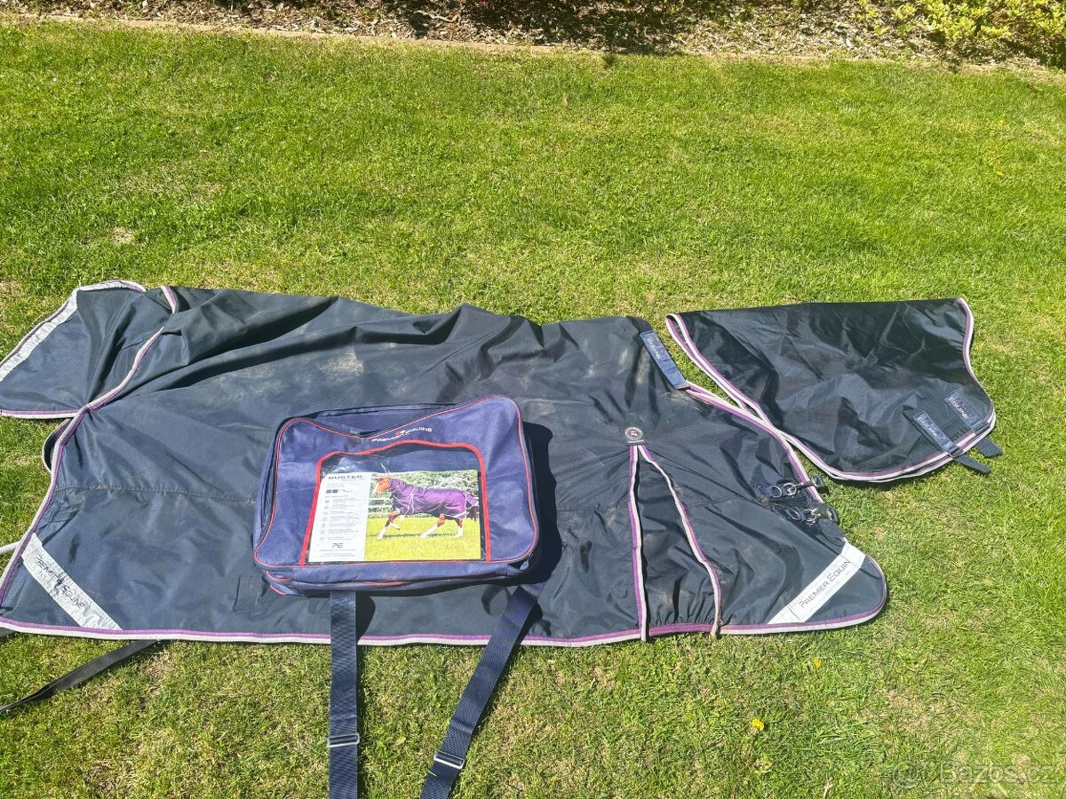 Premier Equine deka 145cm 70 g, odnímatelný krk