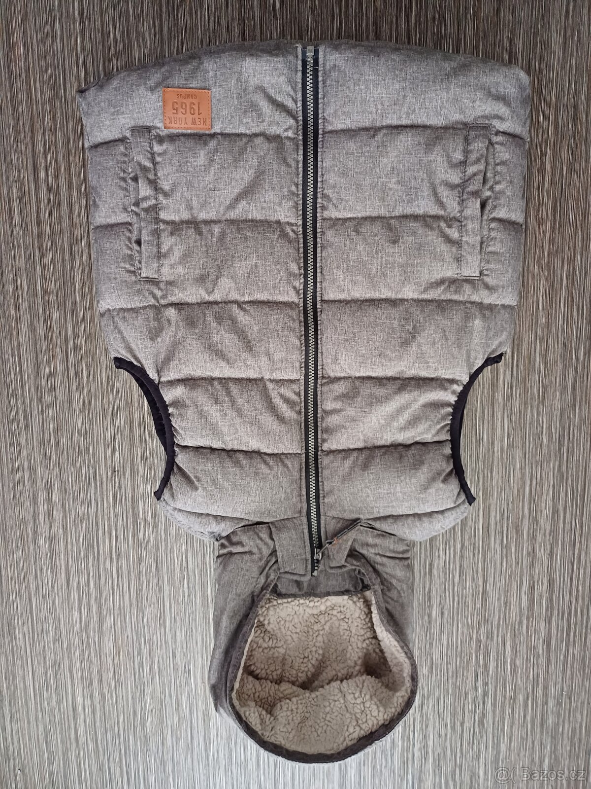 Vesta zn. H&M vel.146