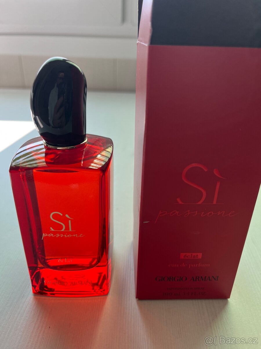 Parfém Armani