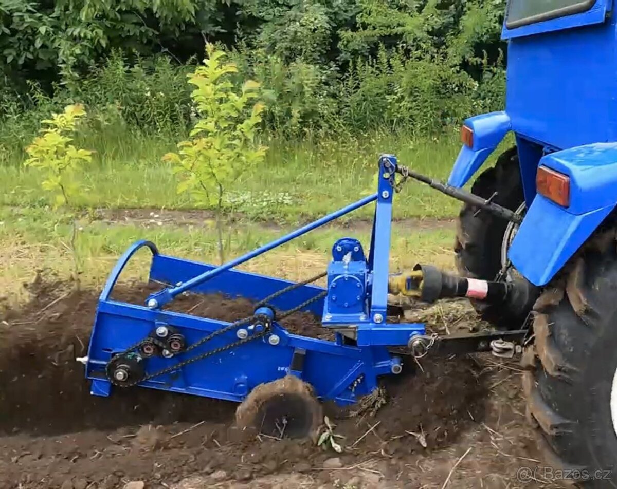 Dopravní pásový vyorávač brambor pro malotraktor GL24