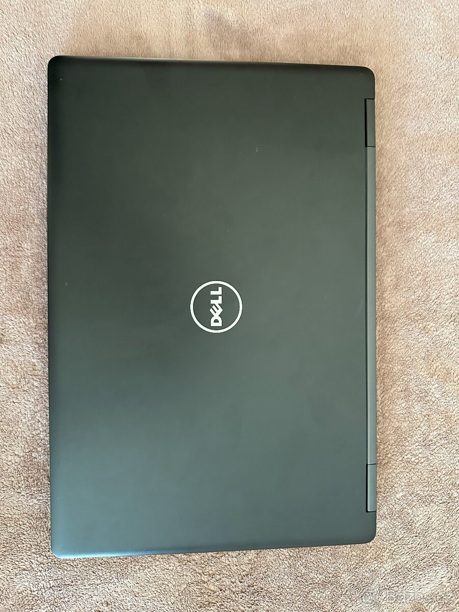 Dell Precision 3520 – i7, 16 GB RAM, SSD, nová baterie – per