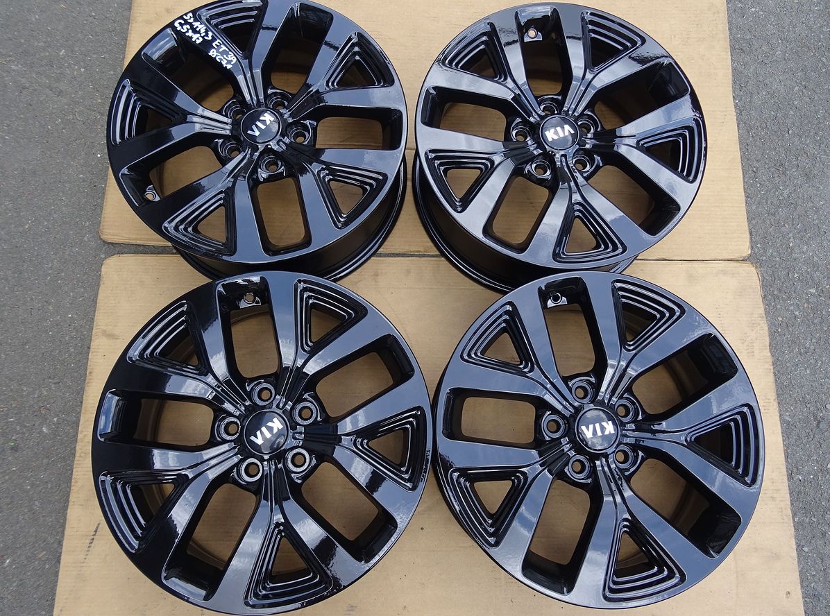 Alu disky černé origo Kia 17", 5x114.3 , ET 40, šířka 6,5J