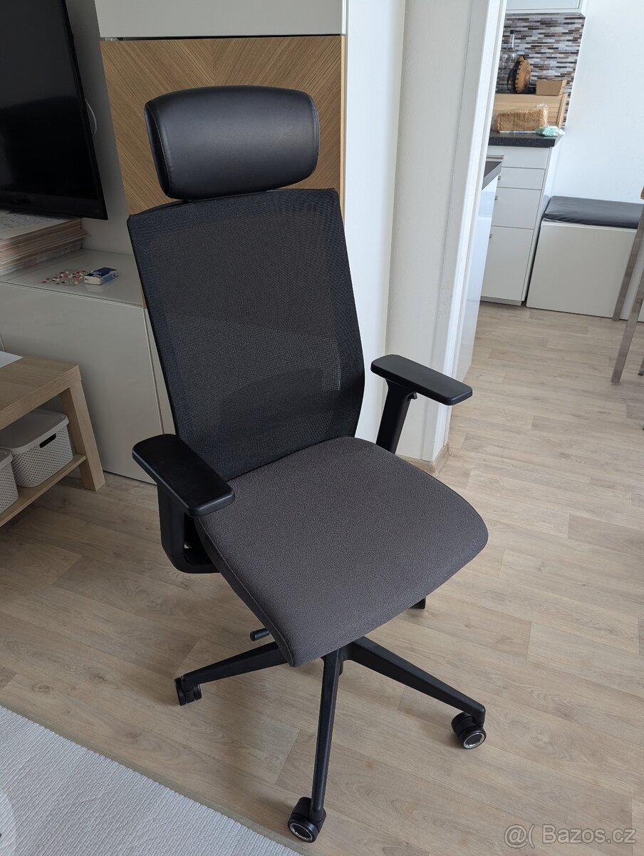 Zdravotní kancelářská židle Adaptic Evora +