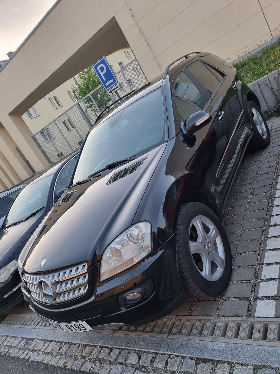 Mercedes-Benz Třídy M ML 320CDI – 165 kW (4x4)